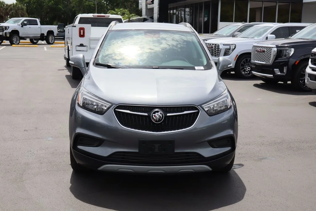 Used 2019 Gray Buick Preferred image 4