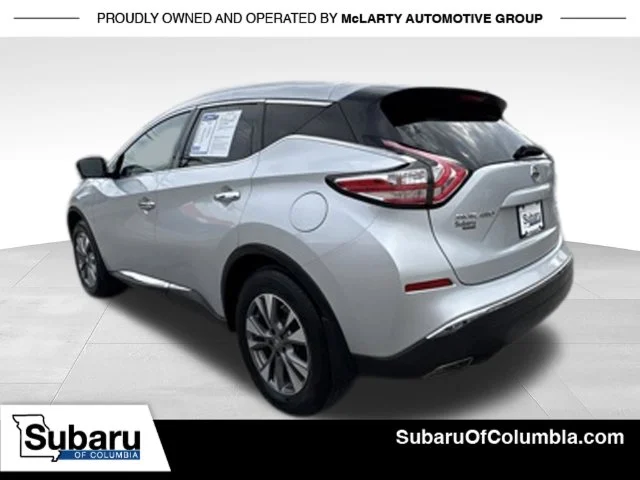Used 2015 Silver Nissan SL image 5