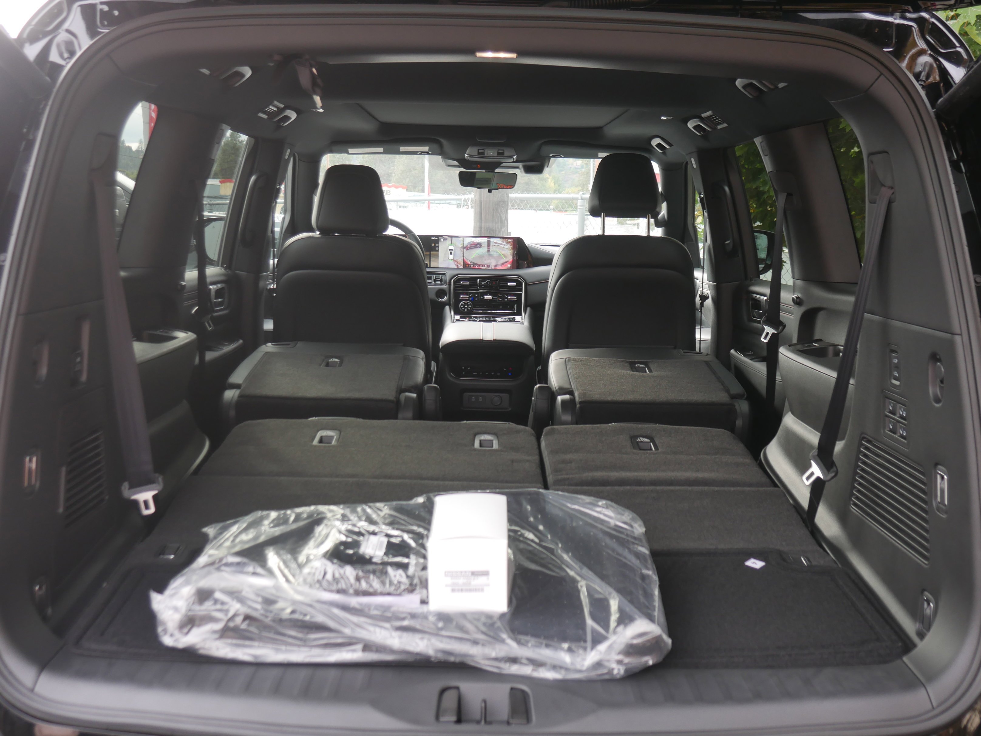 2026 Nissan Armada PRO-4X - Photo 26