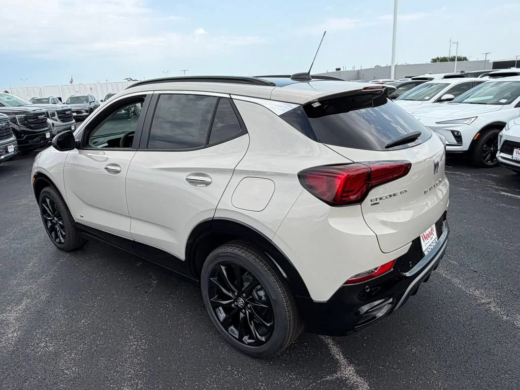 2026 Buick Encore GX Sport Touring - Photo 10