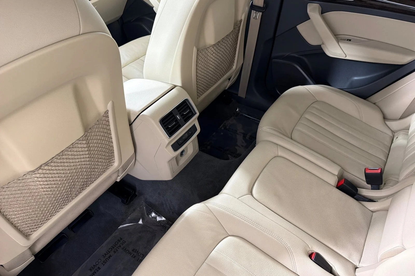 Used 2018 Moonlight Blue Metallic Audi 2.0 TFSI Premium Plus image 11