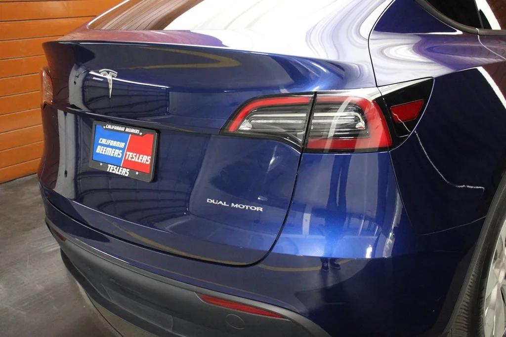 Used 2023 Deep Blue Metallic Tesla Long Range image 3