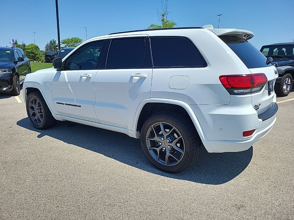 Used 2021 White Jeep Limited image 3
