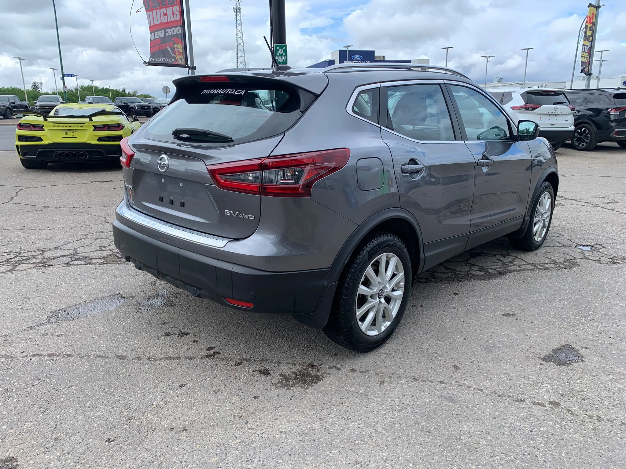 Certified Used 2023 Gun Metallic Nissan SV AWD*Adaptive Cruise | Remote Start | Htd Seats | Sunroof | Htd Wheel | Lane Keep Assist | CarPlay image 11