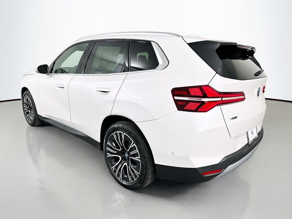 New 2026 Mineral White Metallic BMW 30 xDrive image 7
