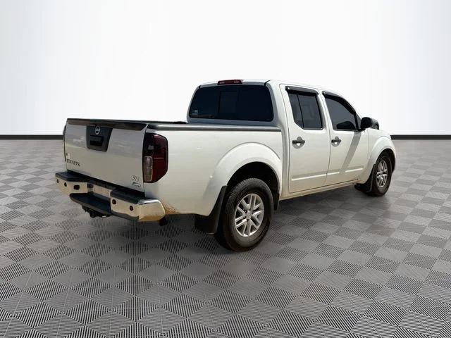 Used 2017 White Nissan SV image 7