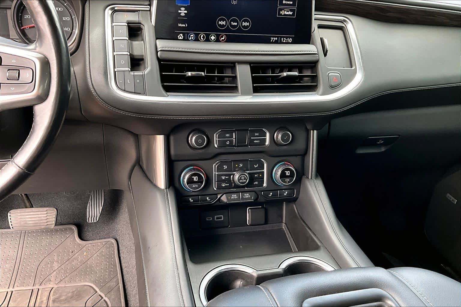 Used 2021 Black Chevrolet Z71 image 18