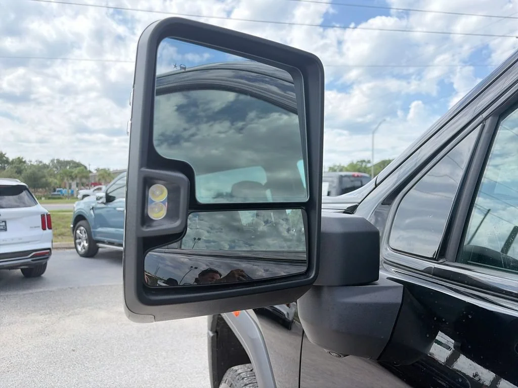 2025 GMC Sierra 2500HD AT4 - Photo 36