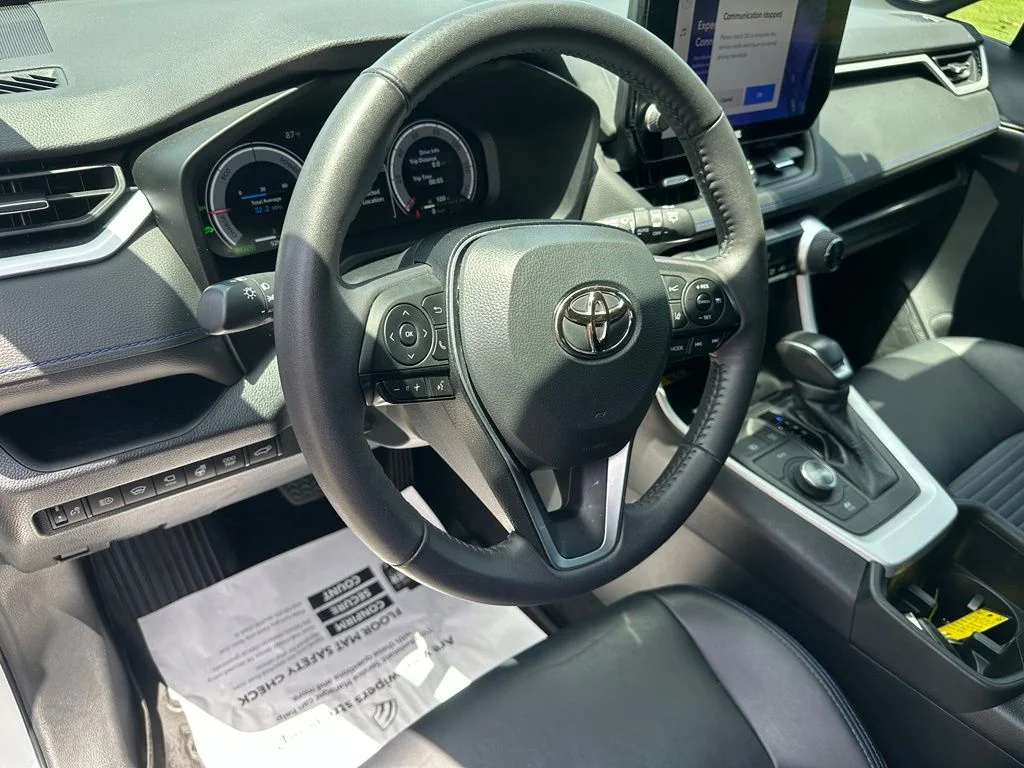 2023 Toyota RAV4 XSE - Photo 13