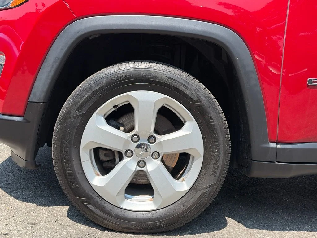 Used 2019 Red Line Jeep Latitude image 19