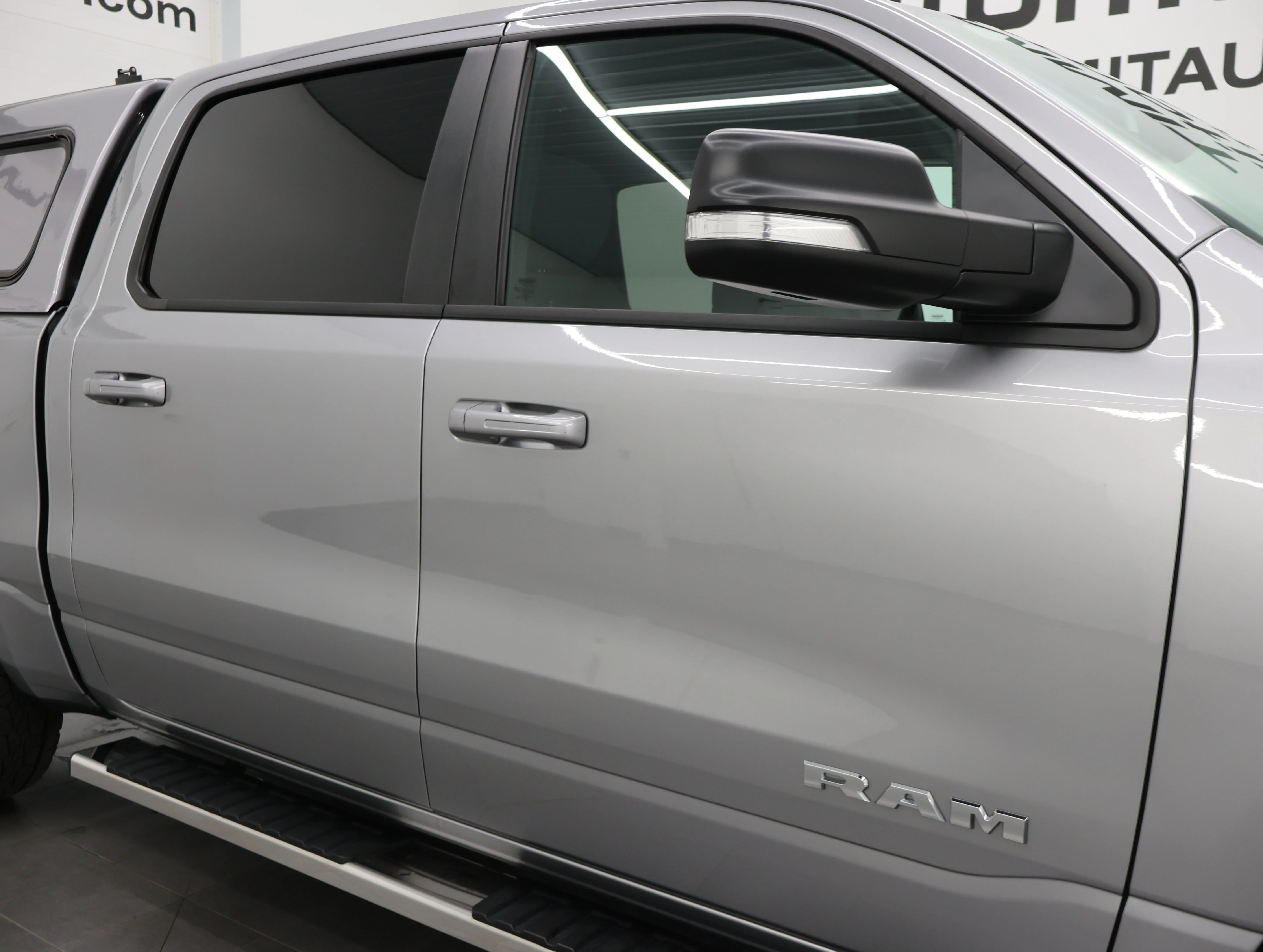 Used 2022 Billet Silver Metallic Clearcoat Ram Big Horn/Lone Star image 23
