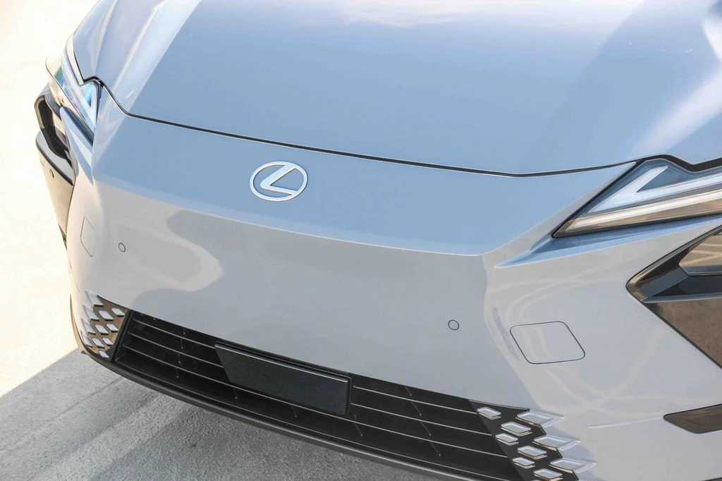 New 2026 Wavelength Lexus ES 350e PREMIUM image 9