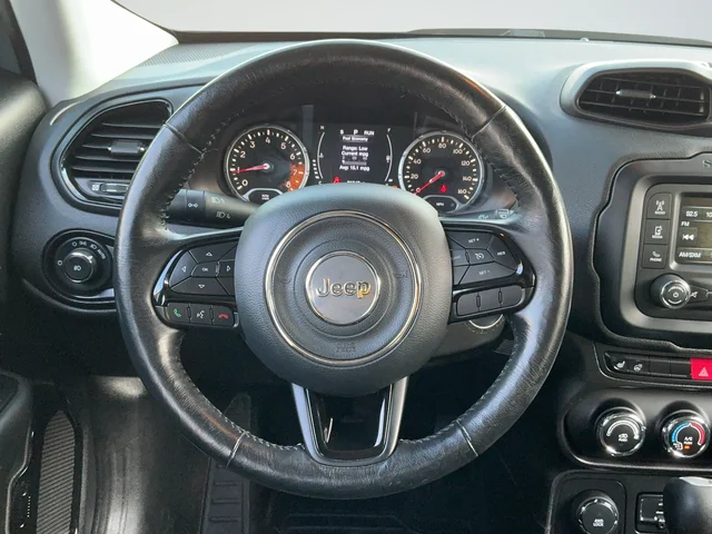 Used 2017 Gray Jeep Latitude image 10