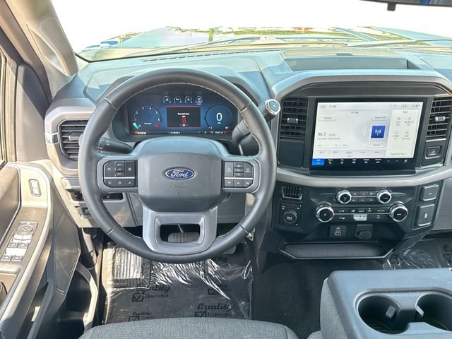 Used 2025 Black Ford XLT image 14