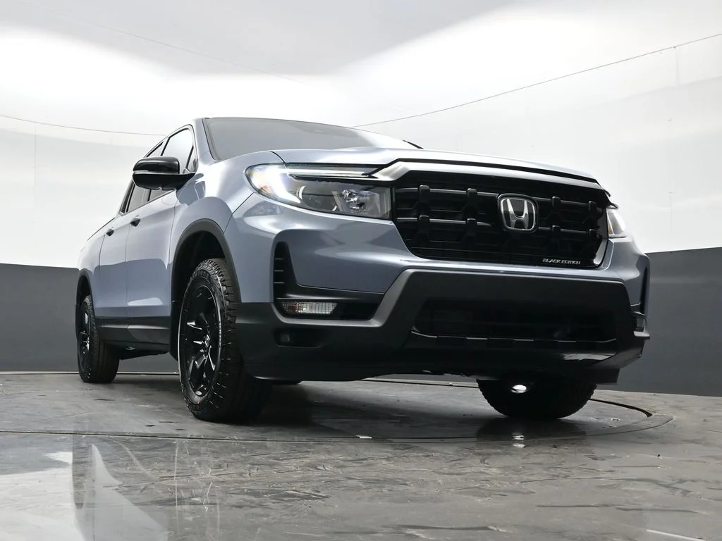 Certified Used 2026 Sonic Gray Pearl Honda Black Edition image 37
