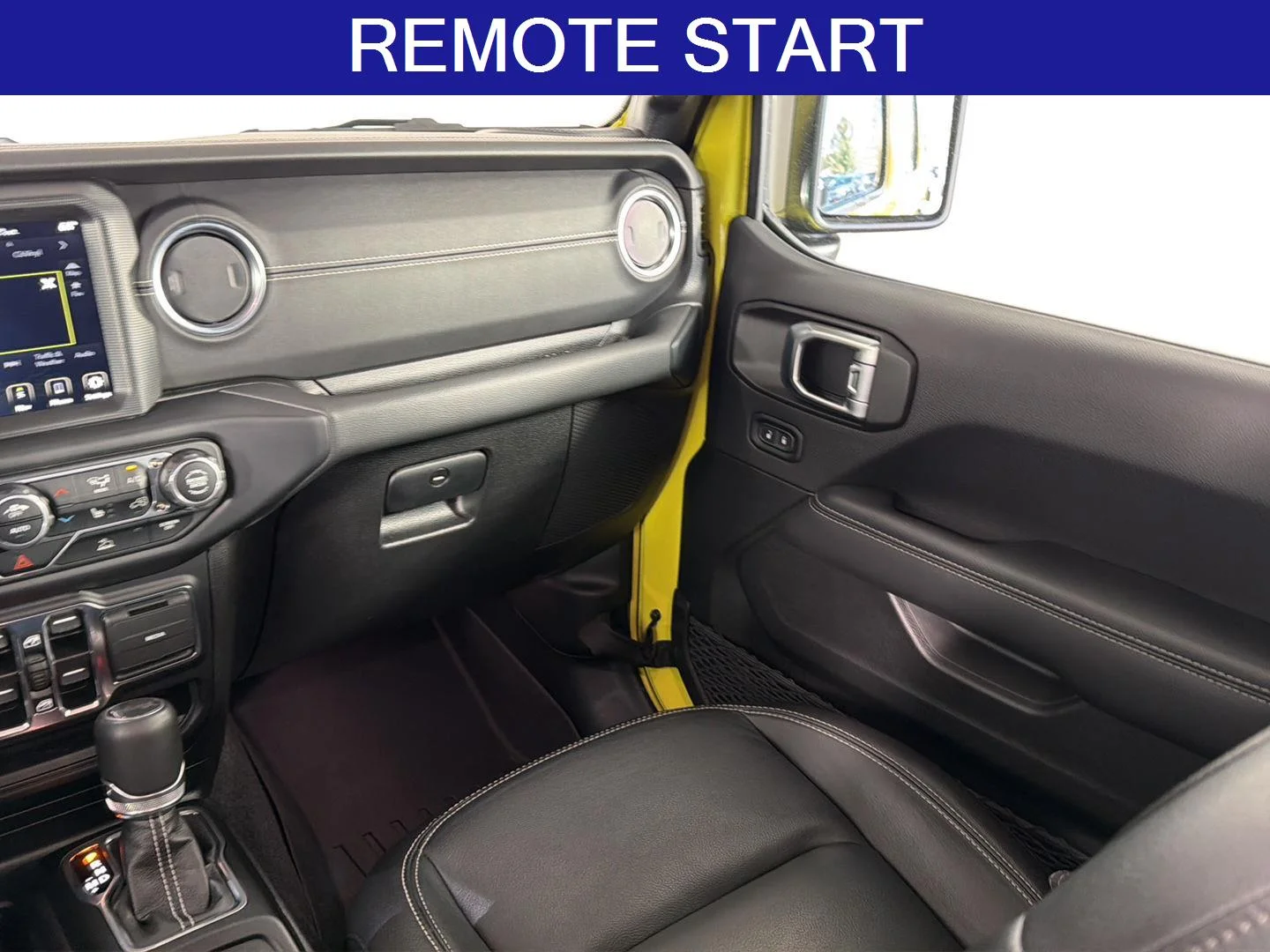 Used 2022 High Velocity Clearcoat Jeep Unlimited Sahara image 20