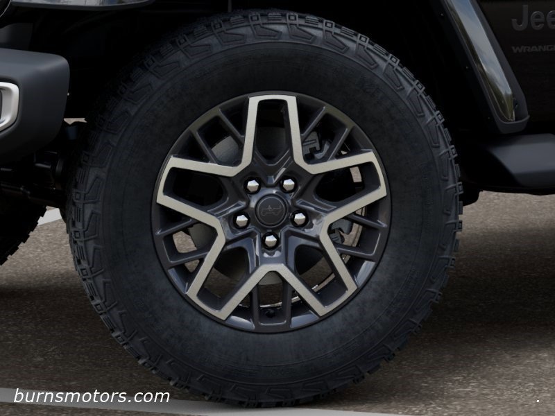 New 2026 Black Clear-Coat Exterior Paint Jeep Sahara 4-Door image 8