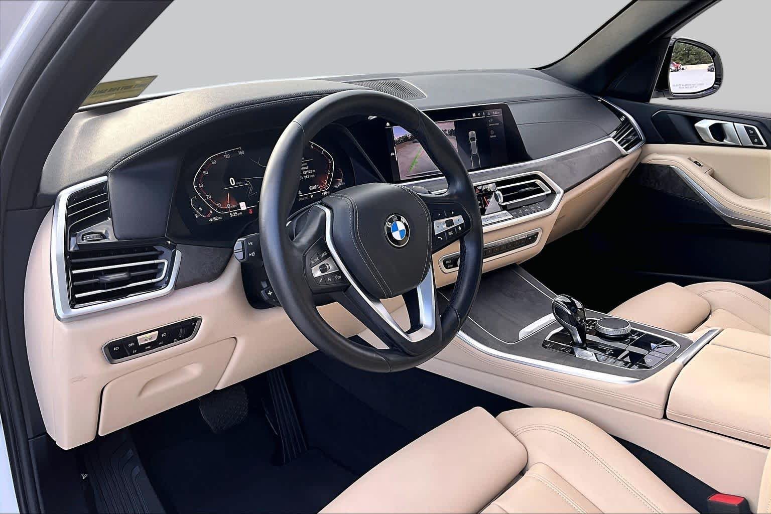 Used 2019 Alpine White BMW xDrive40i image 17