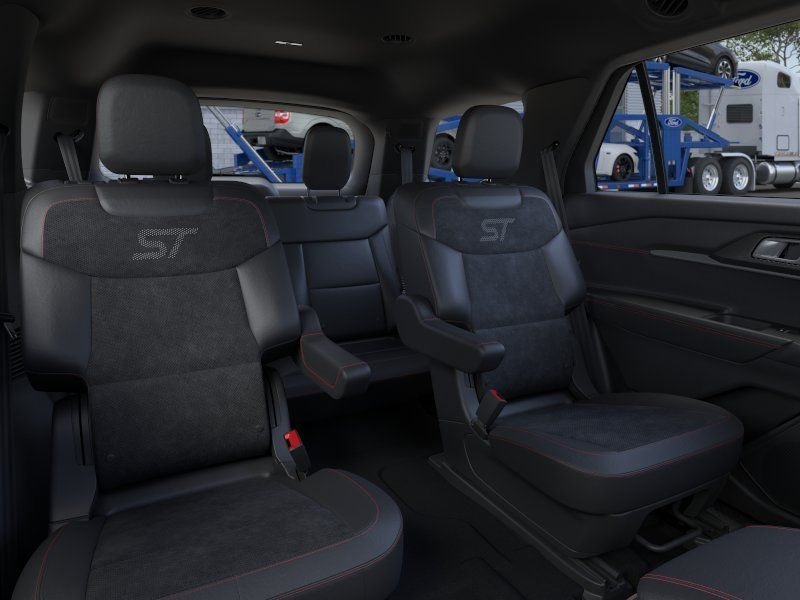 New 2026 Star White Metallic Tri-Coat Ford ST image 11