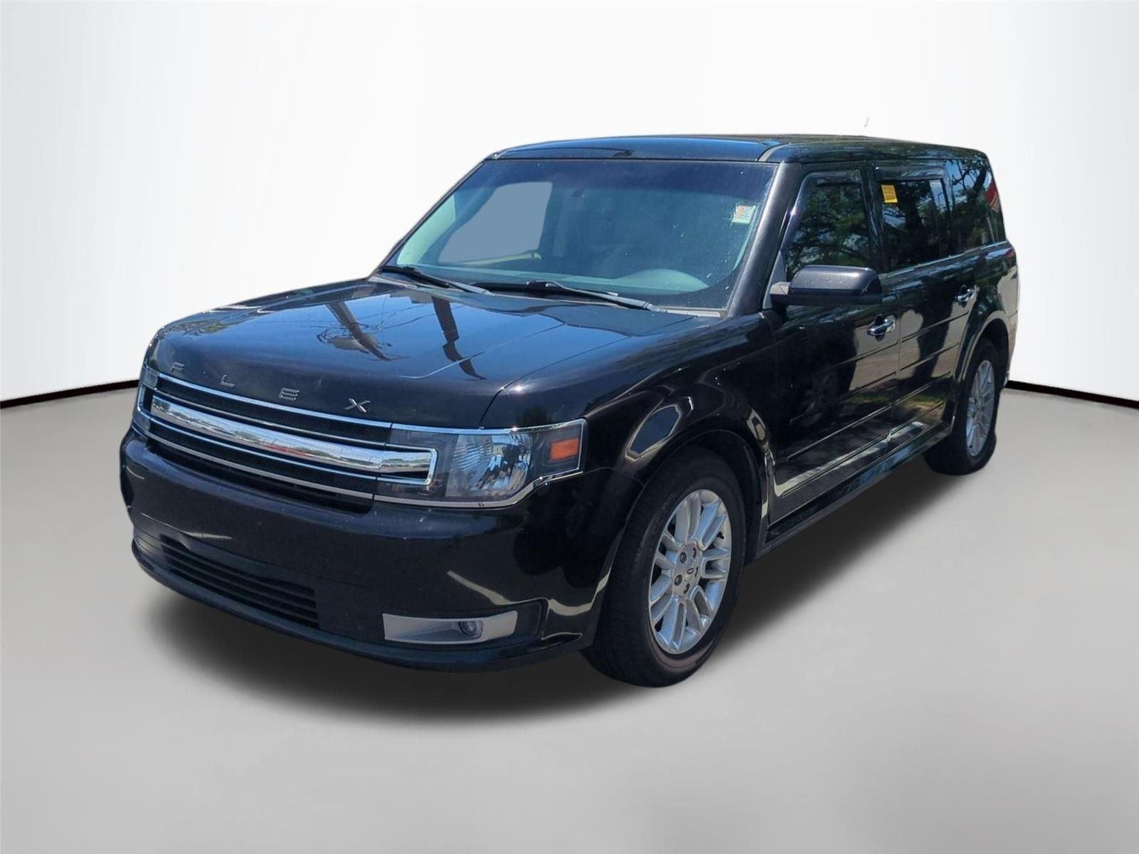 Used 2019 Agate Black Ford SEL image 1