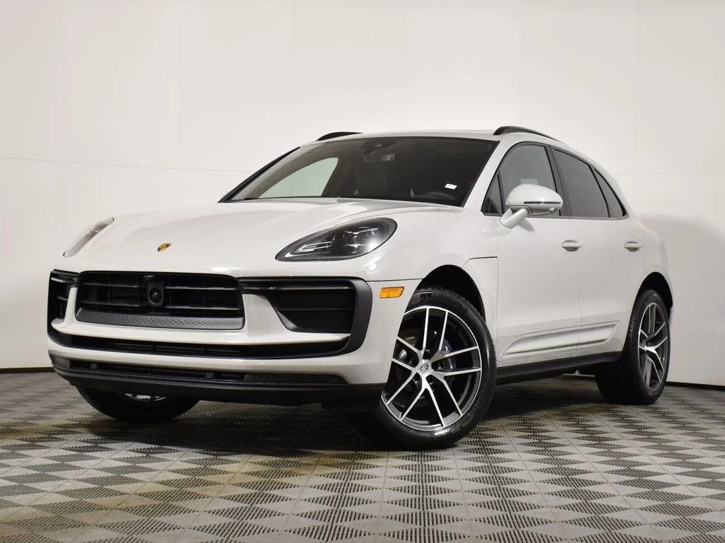 2026 Porsche Macan