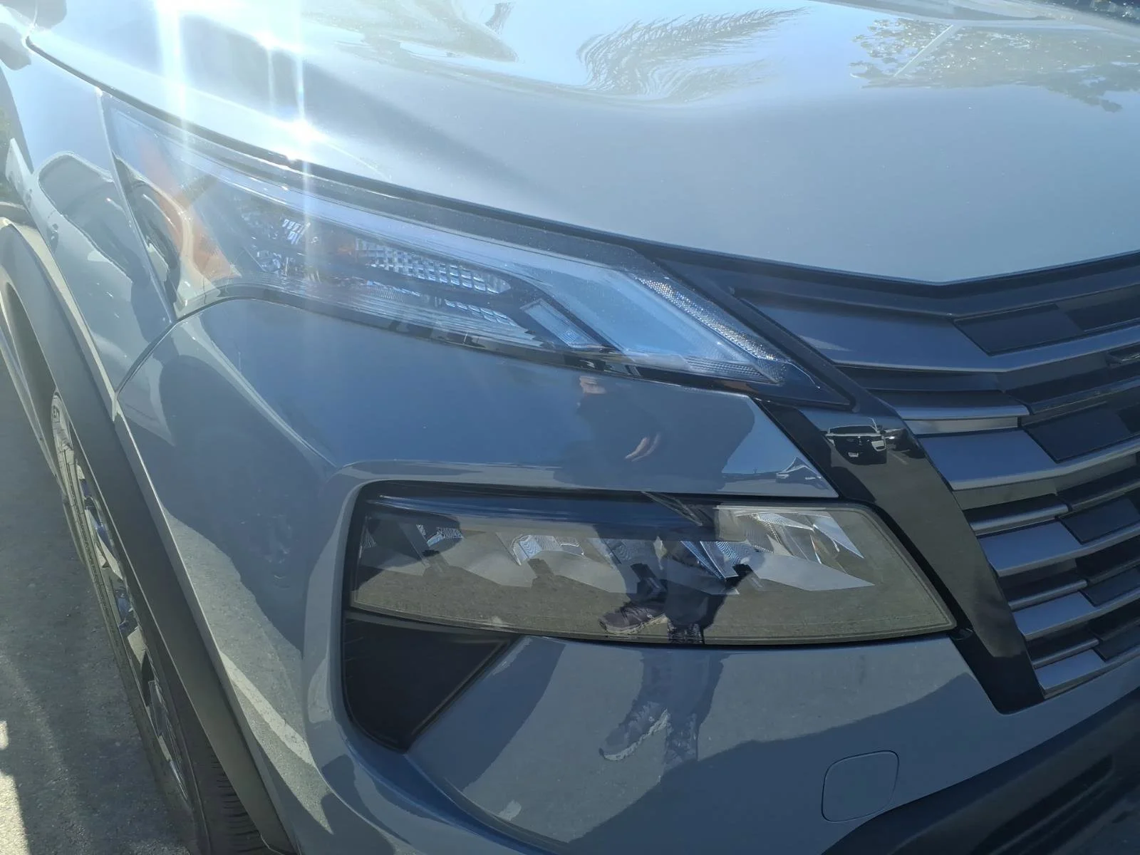 New 2026 Boulder Gray Pearl Nissan SV image 4