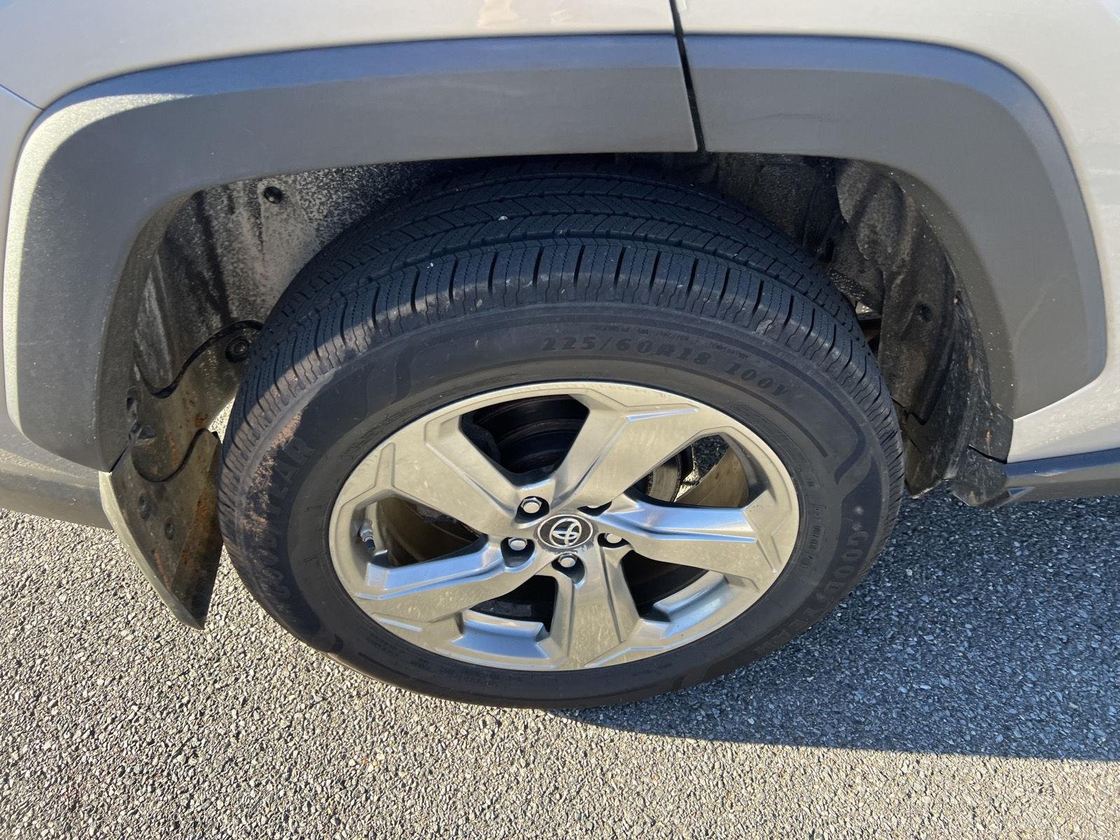 Used 2019 Silver Sky Metallic Toyota Limited image 9
