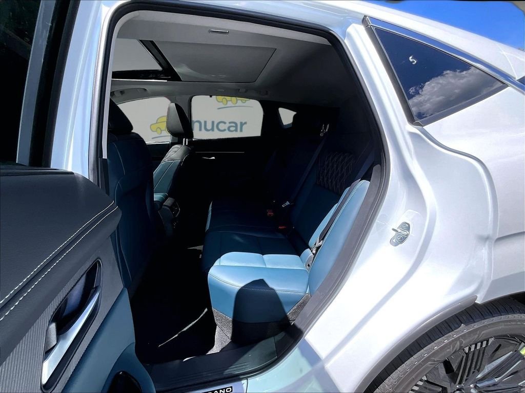 New 2026 White Nissan Platinum image 10