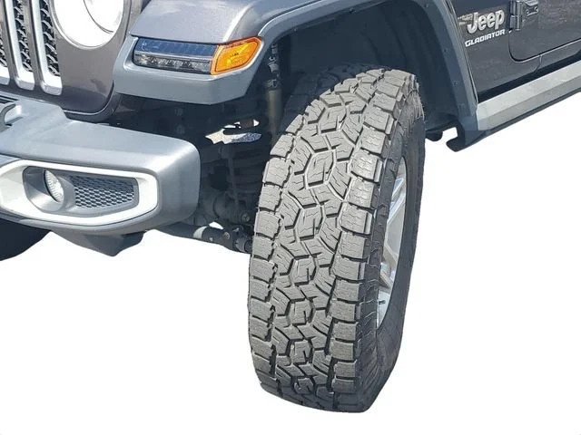 Used 2021 Granite Crystal Metallic Clearcoat Jeep Overland image 35