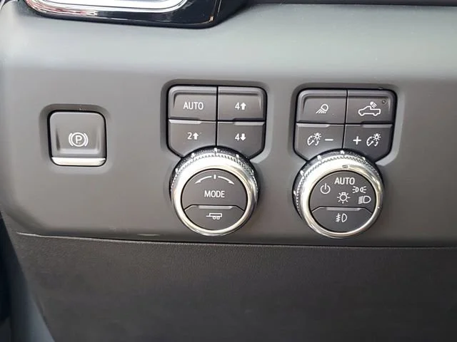 Used 2025 Sterling Metallic GMC Denali Ultimate image 23