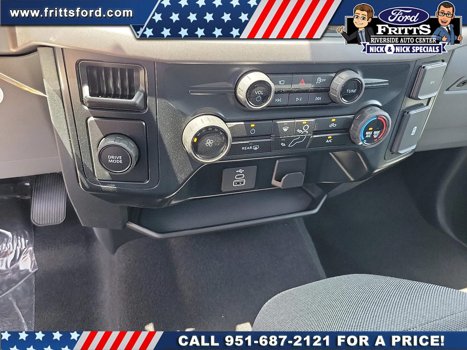 New 2026 Carbonized Gray Metallic Ford XLT image 10