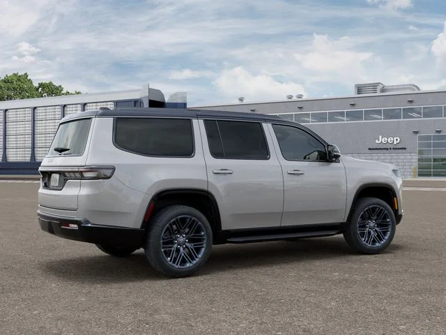 New 2026 Silver-Zynith Exterior Paint Jeep 85th Anniversary Edition image 4