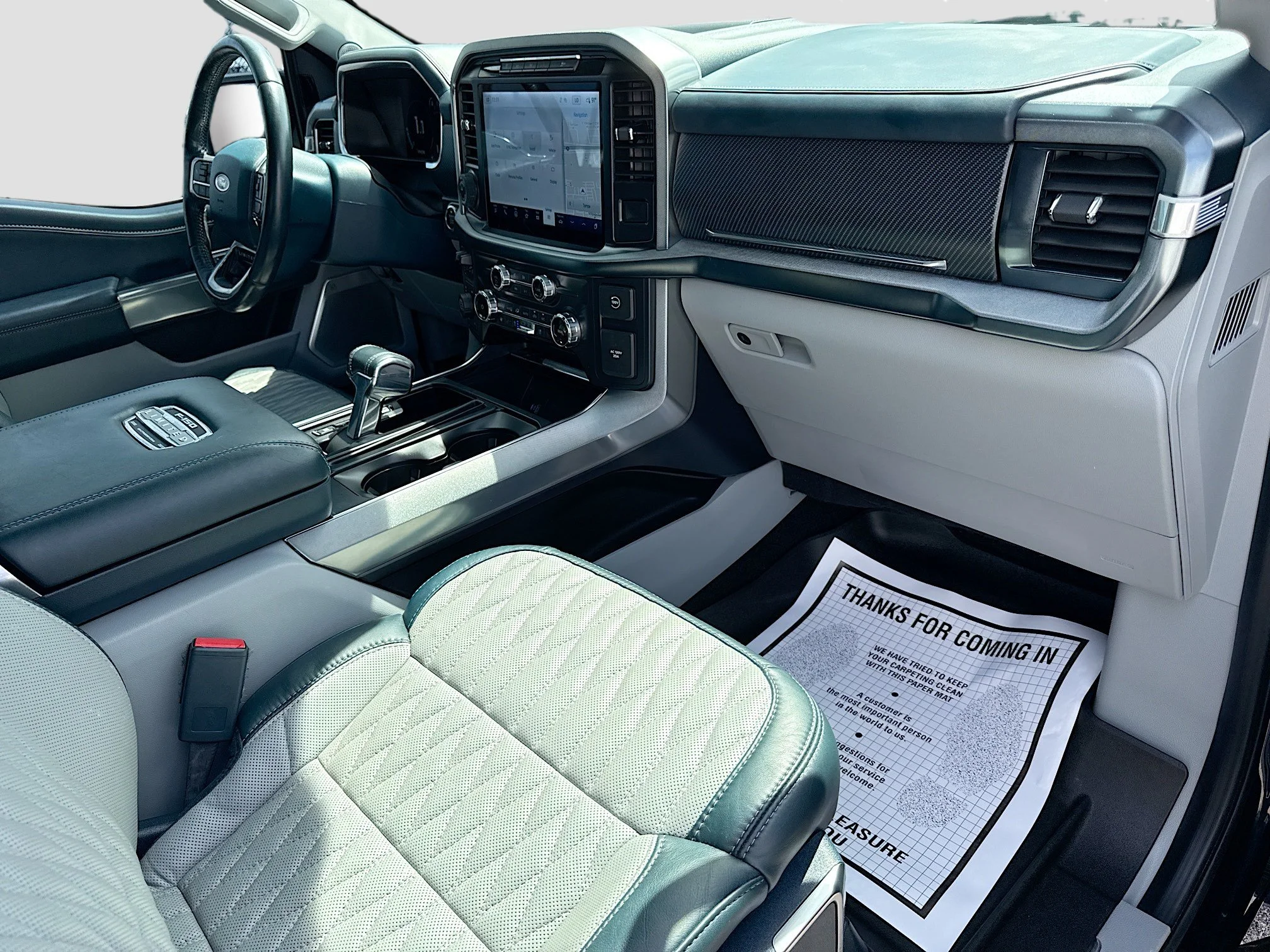Used 2022 Blue Metallic Ford Limited image 12