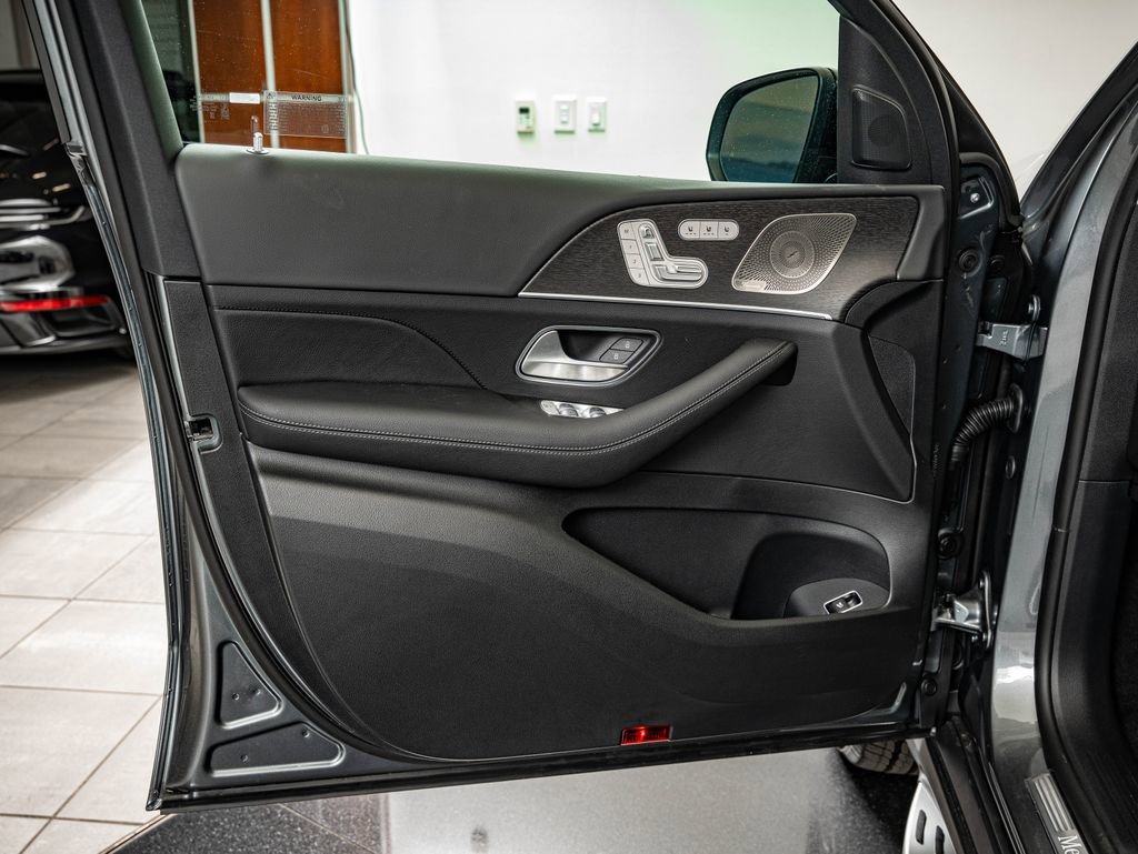 New 2026 Selenite Grey Metallic Mercedes-Benz GLE 450 image 18
