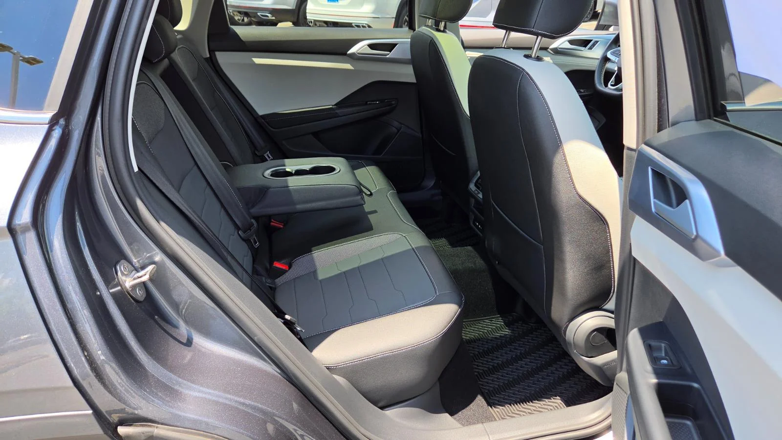 New 2026 GRAY Volkswagen SE image 55