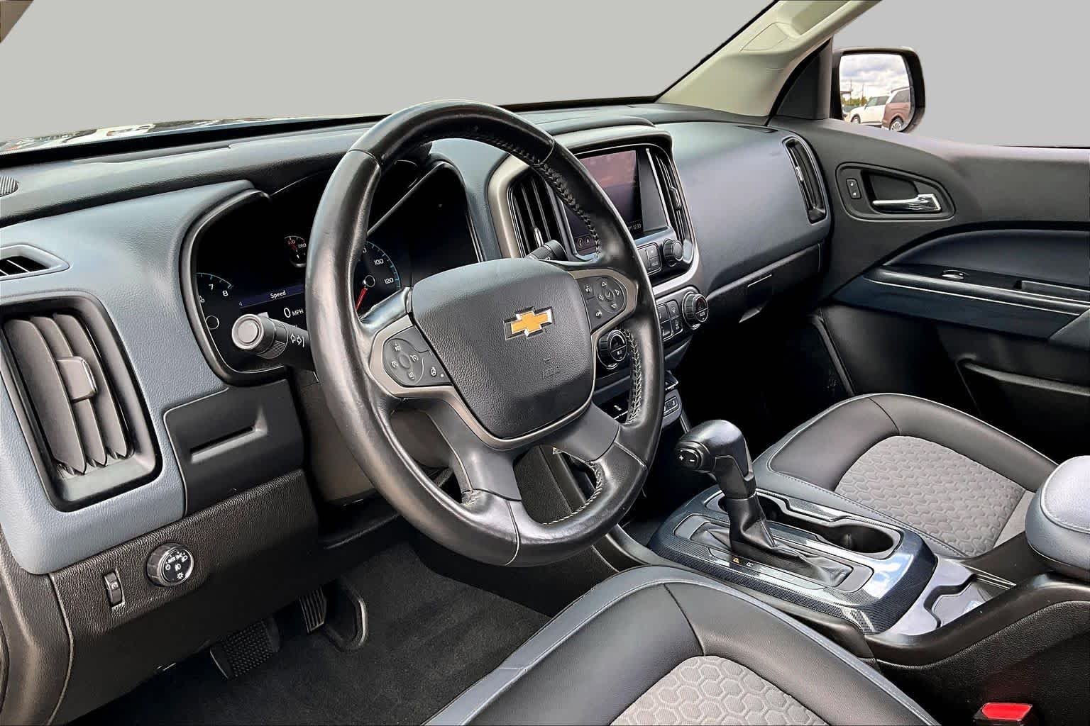 Used 2021 Black Chevrolet 2WD Z71 image 18