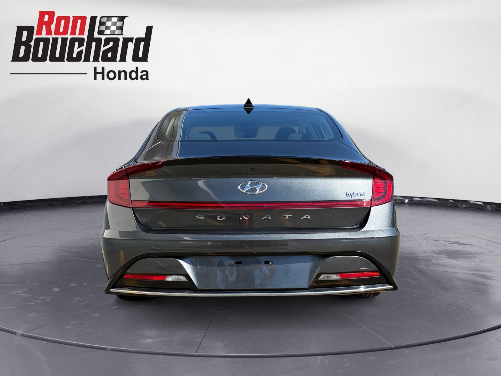 Used 2022 Portofino Gray Hyundai SEL image 3
