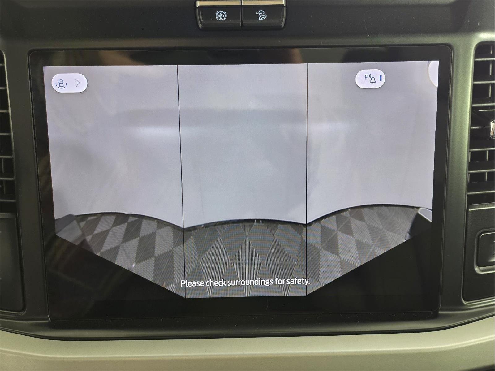New 2026 Carbonized Gray Metallic Ford F-250® XLT image 45