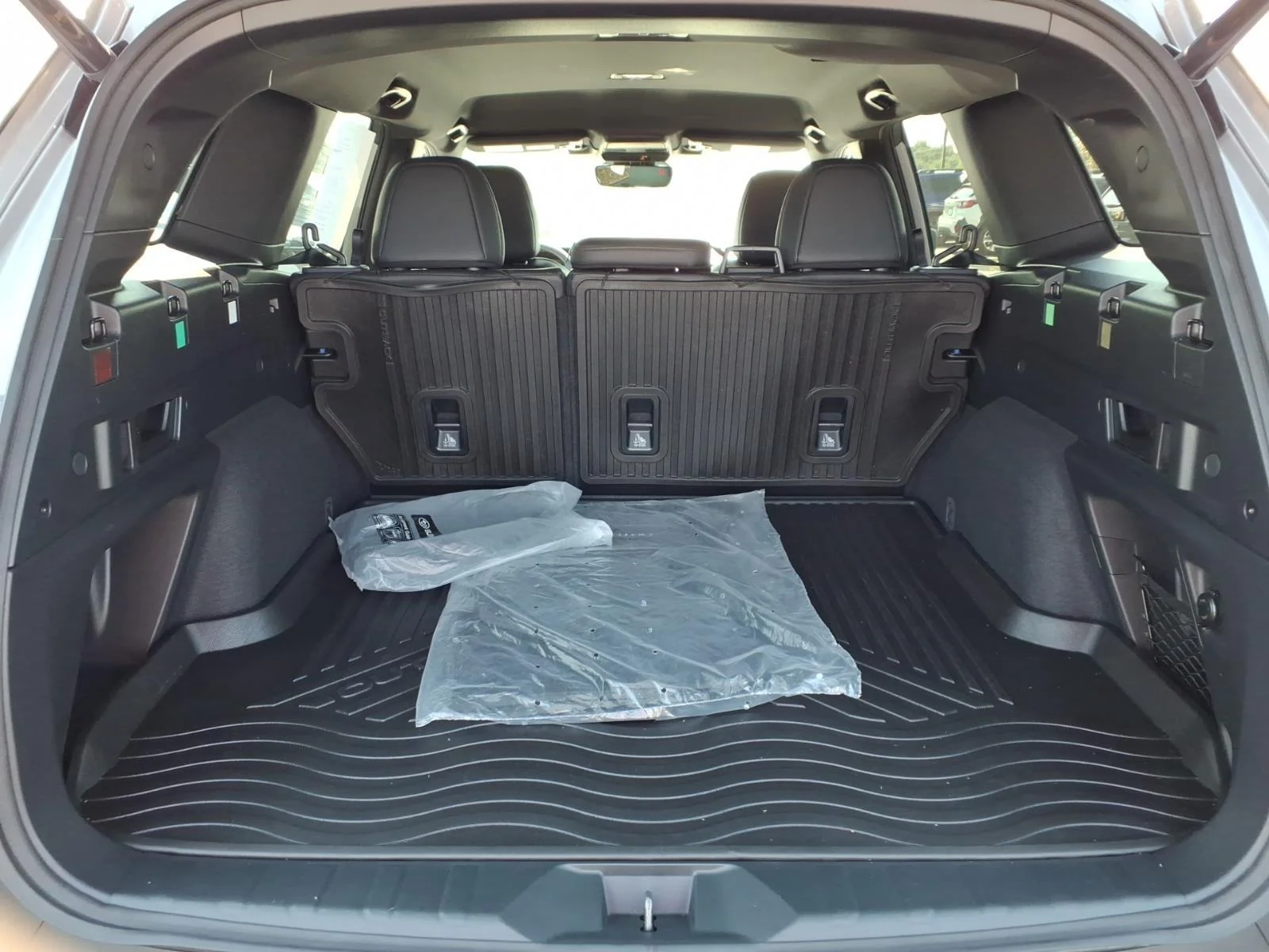 Certified Used 2026 River Rock Pearl Subaru Premium image 28