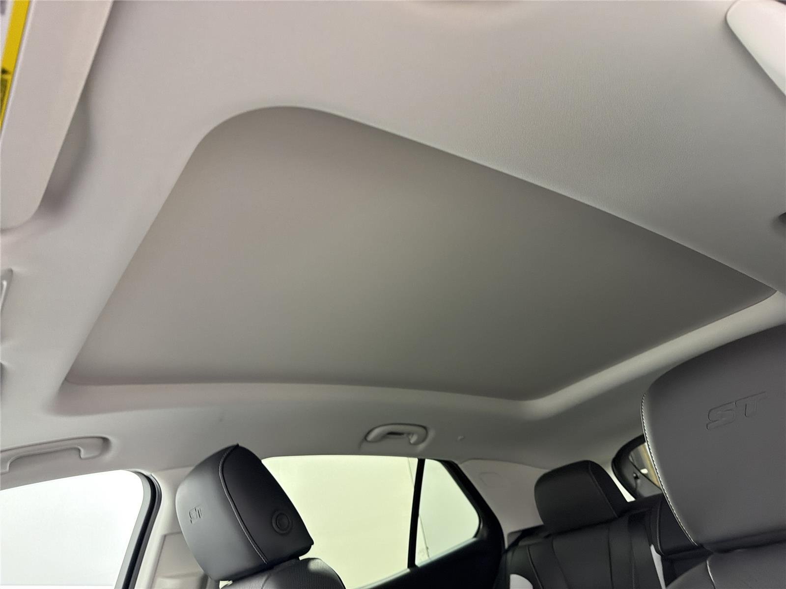2026 Buick Envision Sport Touring - Photo 33
