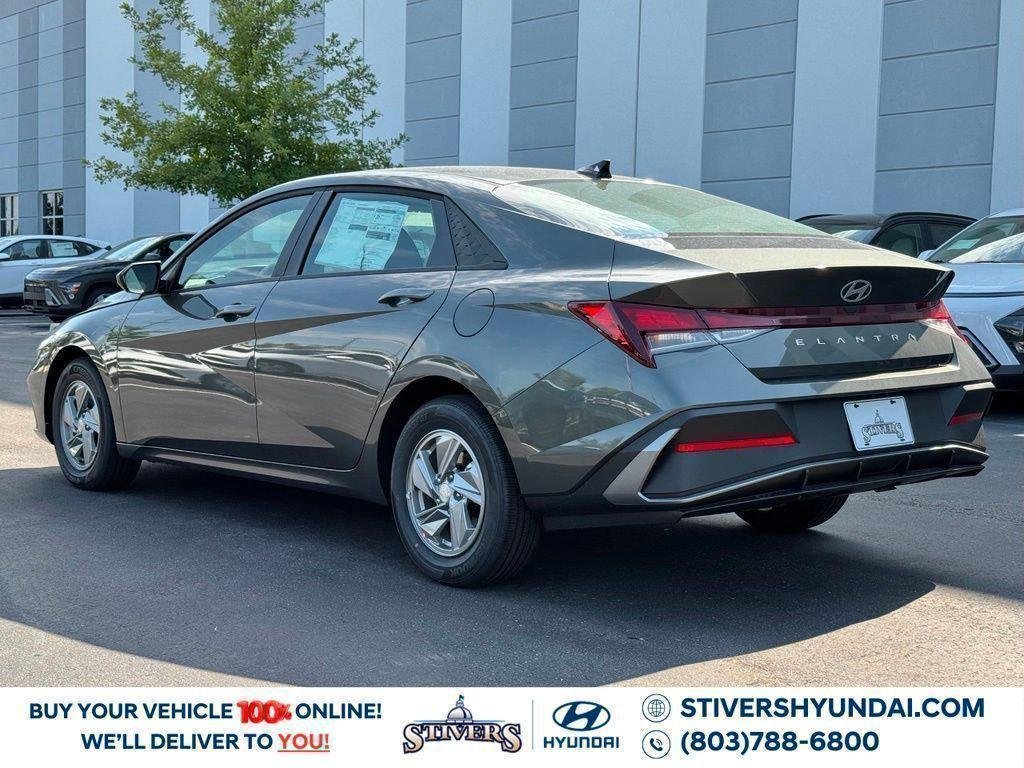 New 2026 Gray Hyundai SE image 12