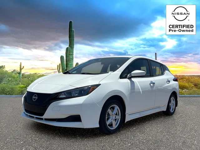2023 Nissan LEAF S