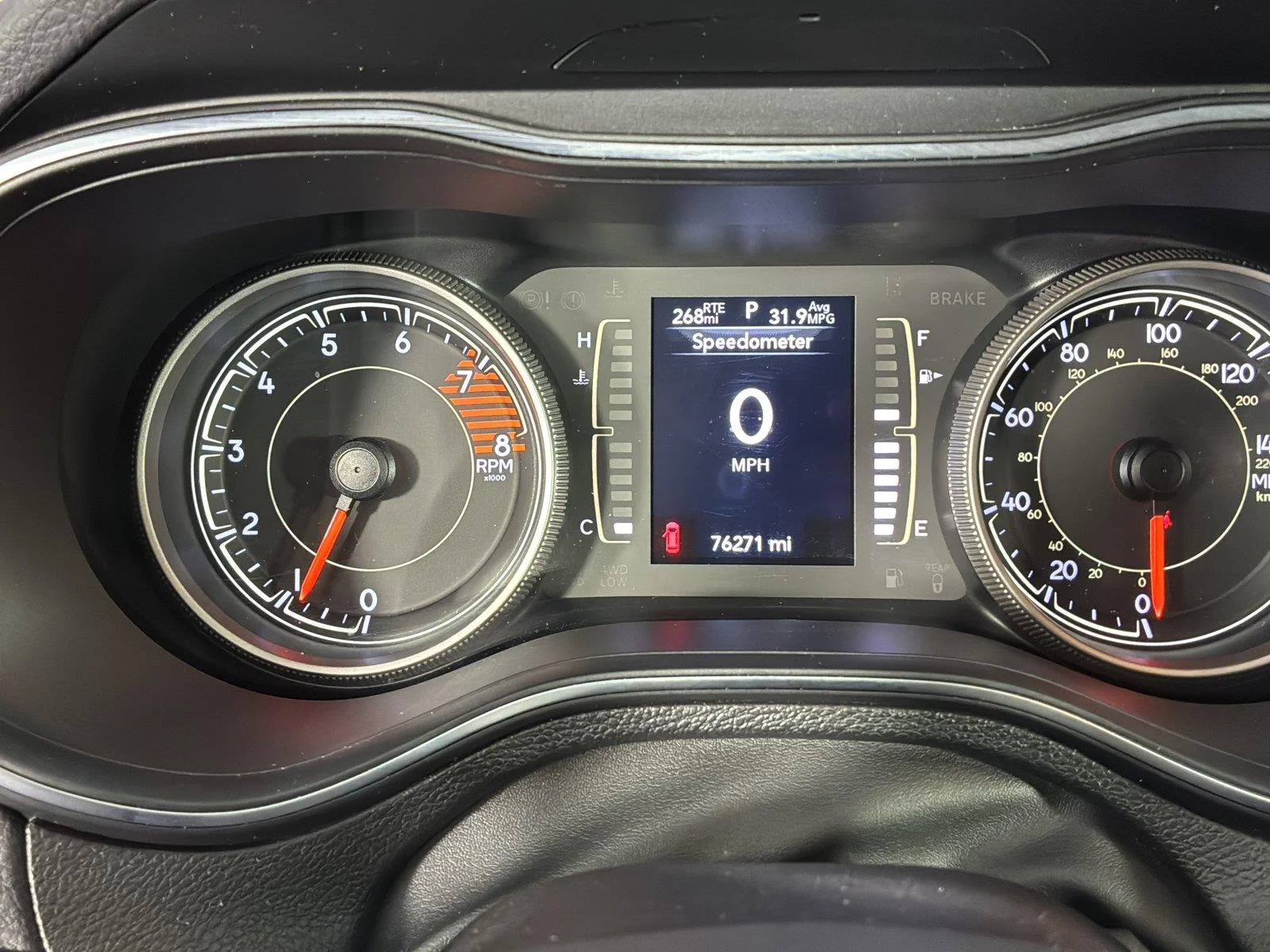Used 2019 Bright White Clearcoat Jeep Latitude image 31