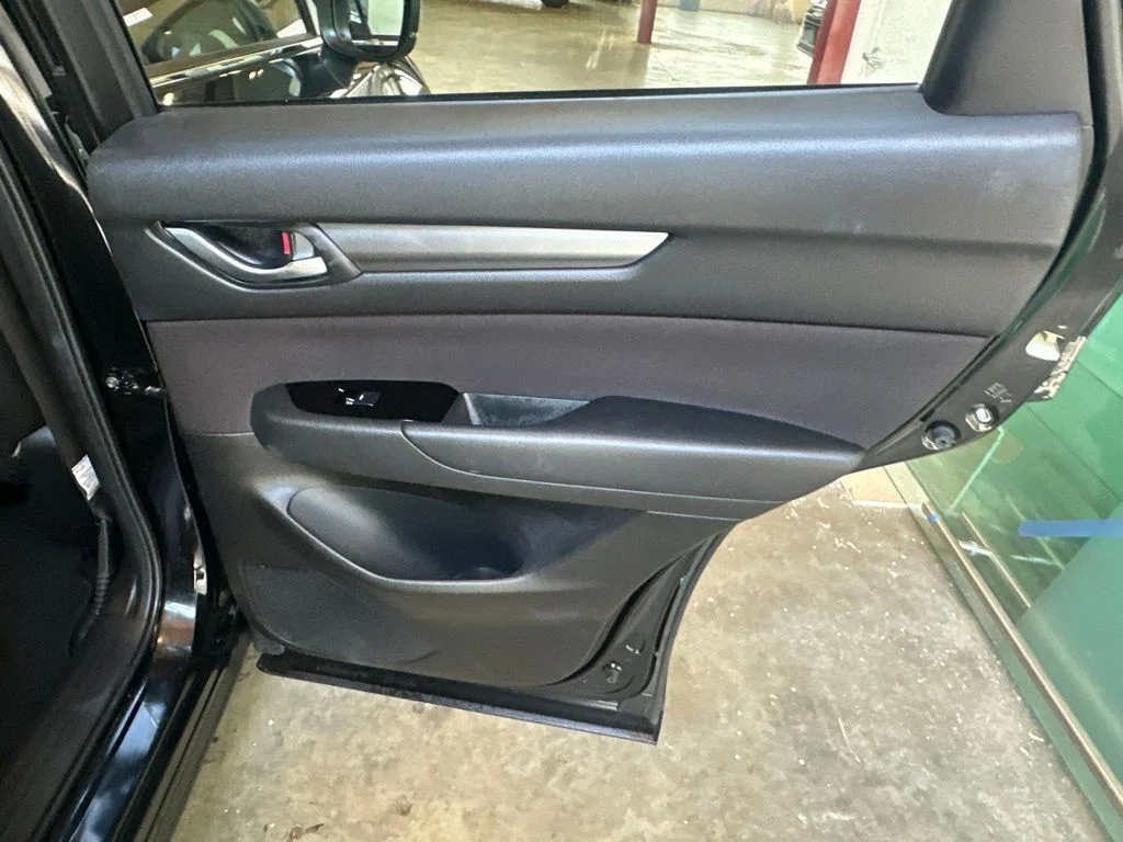 Used 2023 Black Mazda 2.5 S image 30