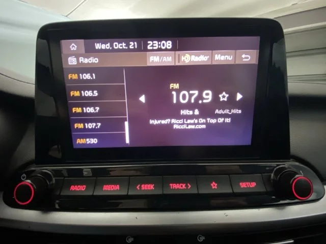 Used 2023 Black Kia LXS image 16