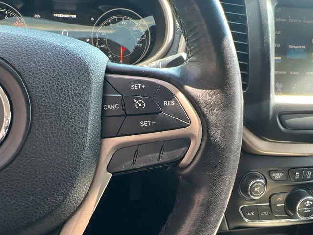 Used 2016 Red Jeep Limited image 17