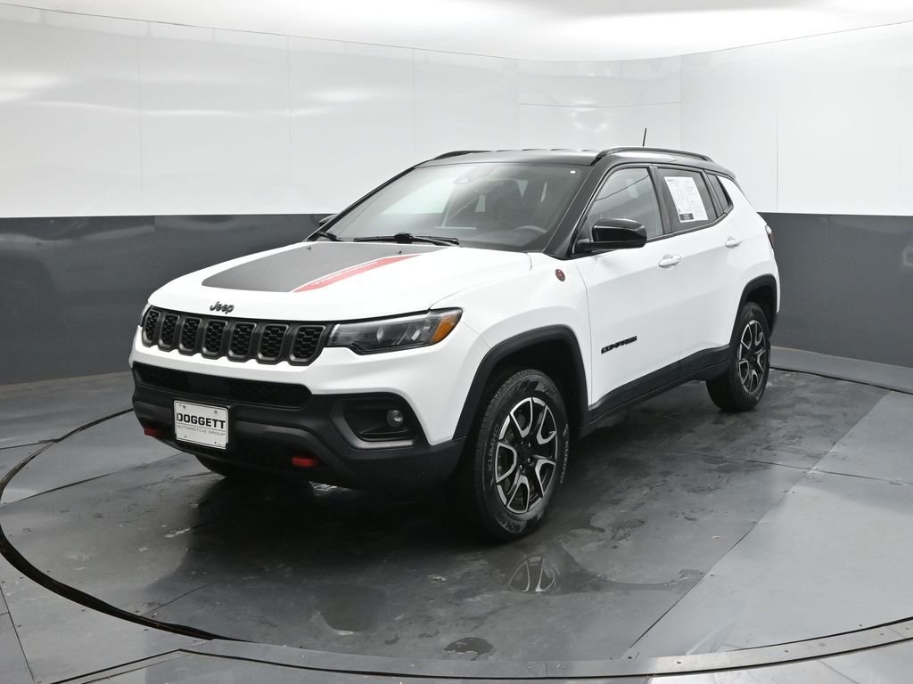 Used 2024 White Jeep Trailhawk image 34