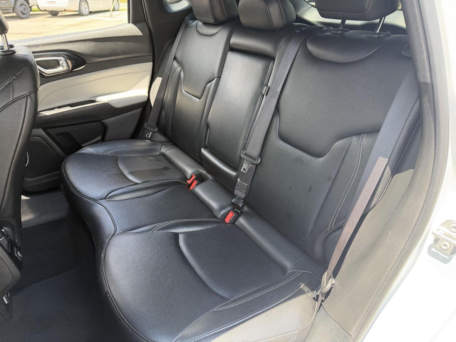 Used 2025 Bright White Clearcoat Jeep Limited image 17