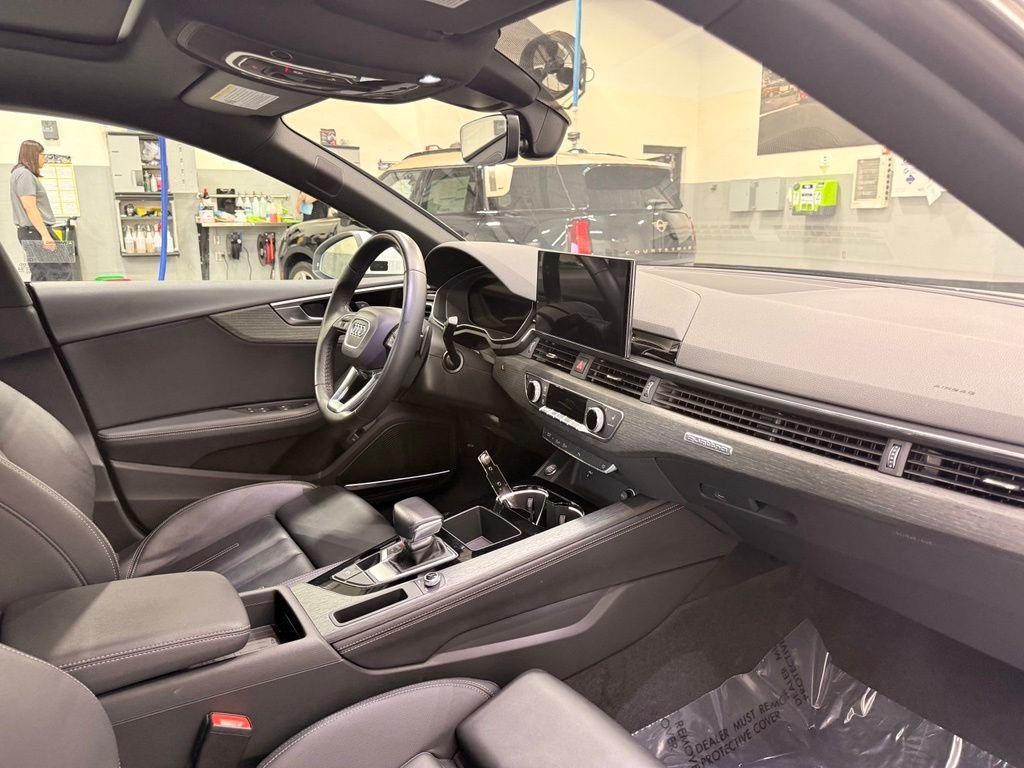 Used 2023 White Audi quattro image 29