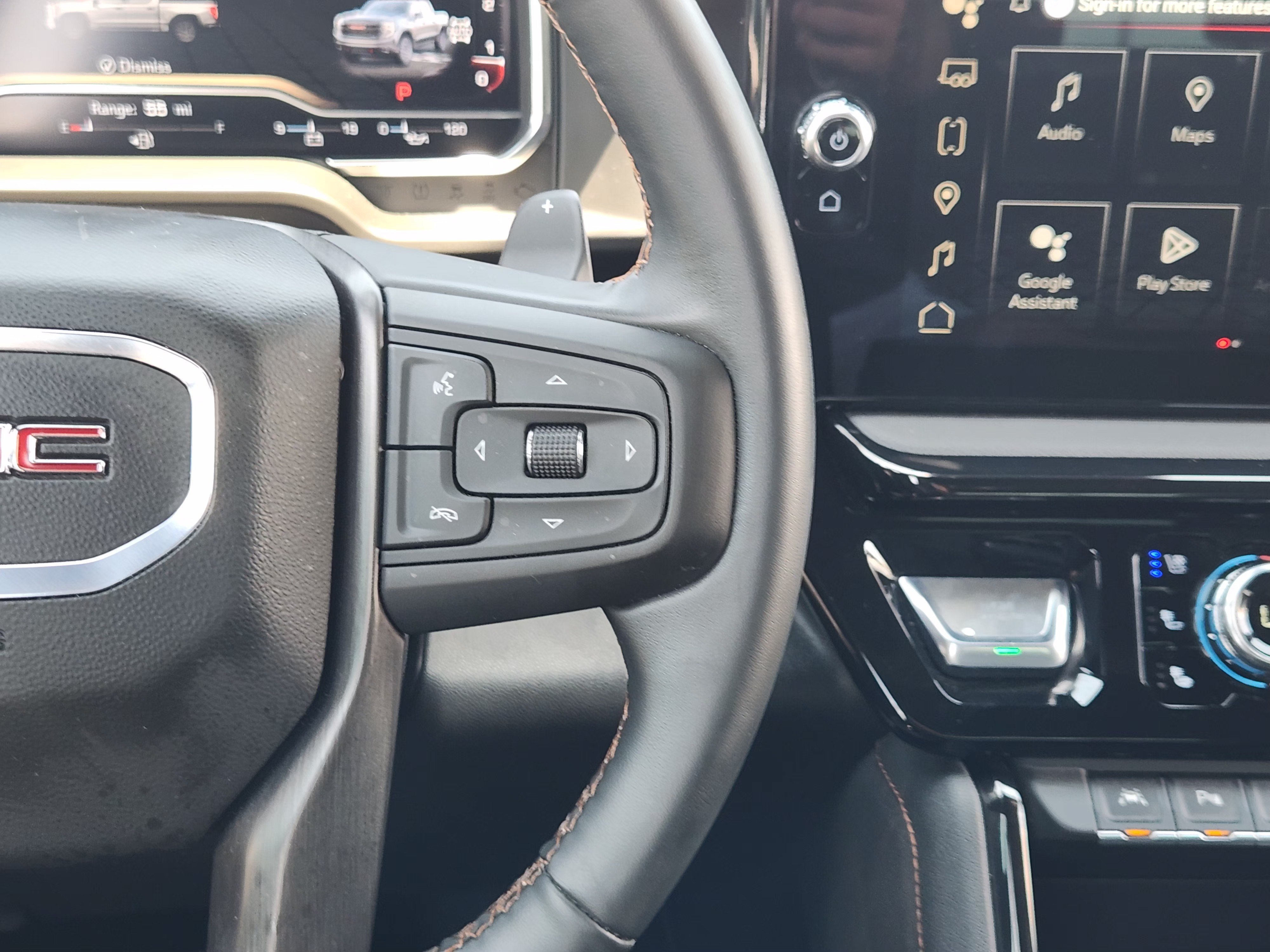 Used 2025 Summit White GMC AT4 image 28